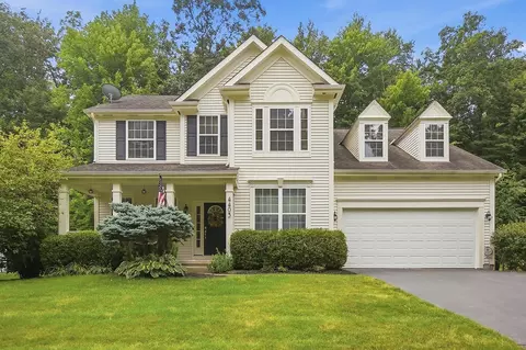 4403 Wooded Nook Dr, New Albany, OH 43054