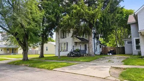 242 N Grand Ave, Marion, OH 43302