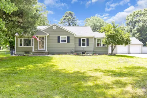 521 E Johnstown Rd, Columbus, OH 43230