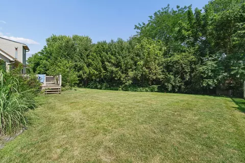 Exterior - 263 Clark Dr, Circleville, OH 43113 photo 7 of 14