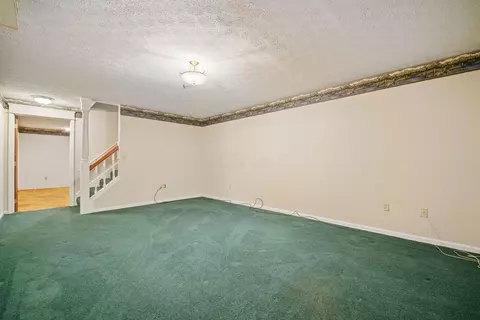 Living - 263 Clark Dr, Circleville, OH 43113 photo 1 of 5
