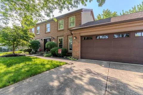 267 Oakham Ct, Powell, OH 43065