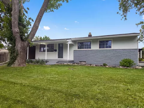 2884 Kingston Ave, Grove City, OH 43123