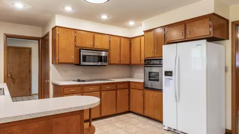 36 W 9th St, Dresden, OH 43821 photo 9