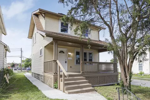 913 Chittenden Ave, Columbus, OH 43211