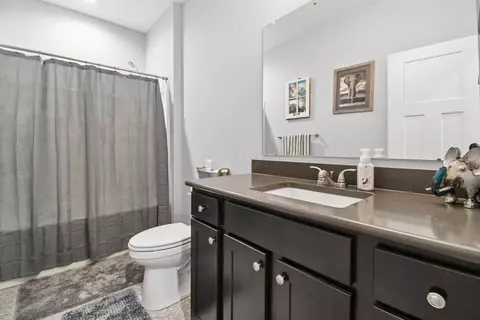 Bath - 6095 Appleman Rd SE, Newark, OH 43056 photo 4 of 4