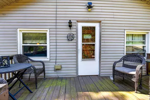 Exterior - 545 Vine St, Logan, OH 43138 photo 10 of 18