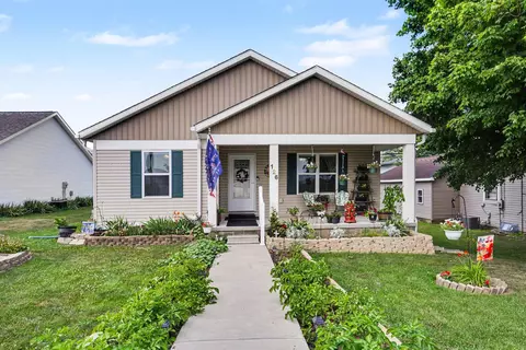 126 E Church St, Amanda, OH 43102