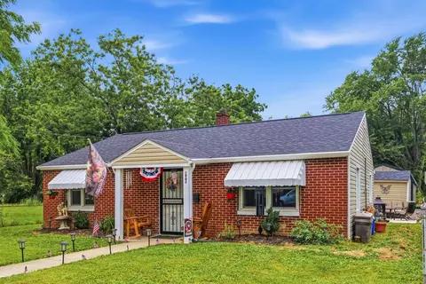 Exterior - 906 Garfield St, Marion, OH 43302 photo 4 of 12
