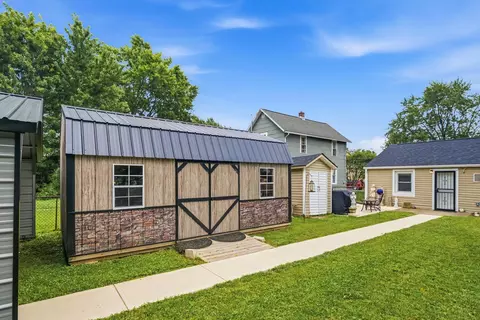 Exterior - 906 Garfield St, Marion, OH 43302 photo 6 of 12