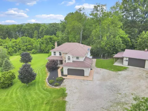 View/Area - 8258 Lancaster Rd, Hebron, OH 43025 photo 2 of 12