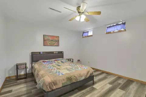 Bedroom - 8258 Lancaster Rd, Hebron, OH 43025 photo 12 of 13