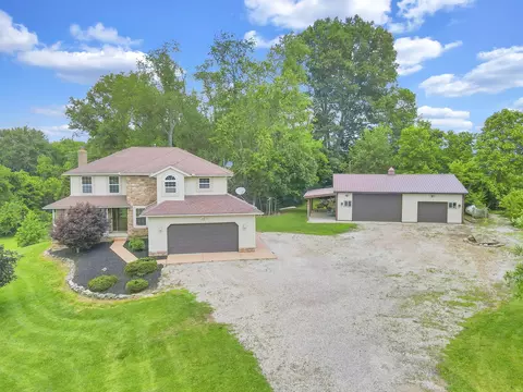 Exterior - 8258 Lancaster Rd, Hebron, OH 43025 photo 16 of 20