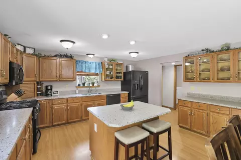 Kitchen - 8258 Lancaster Rd, Hebron, OH 43025 photo 1 of 5