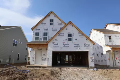 5924 Creekview Dr, Powell, OH 43065