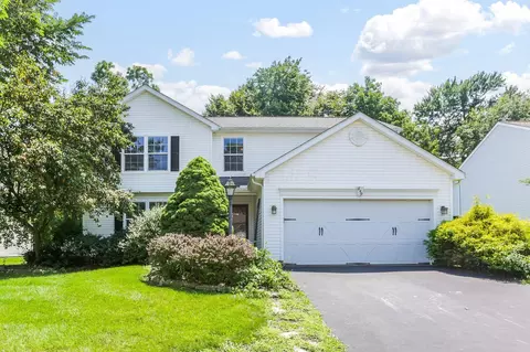 649 Norfolk Sq N, Pickerington, OH 43147