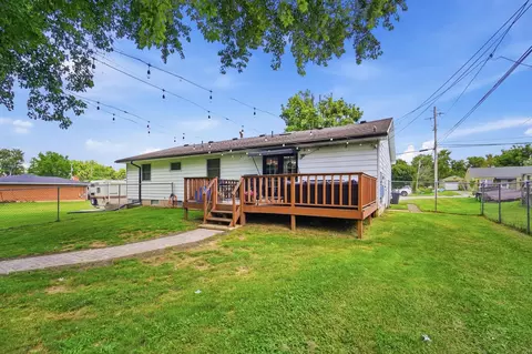 Exterior - 1801 Beacon St, Springfield, OH 45505 photo 12 of 21
