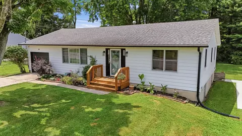 Exterior - 1801 Beacon St, Springfield, OH 45505 photo 2 of 21