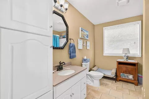 Bath - 10440 Borror Rd, Orient, OH 43146 photo 3 of 4