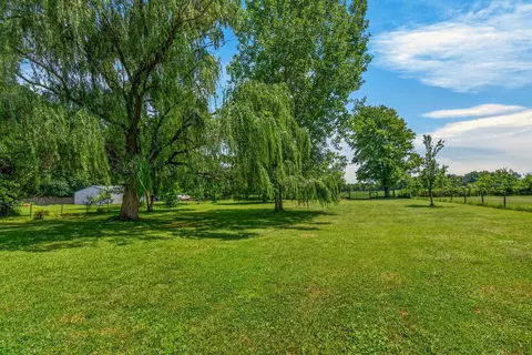 Exterior - 10440 Borror Rd, Orient, OH 43146 photo 17 of 19