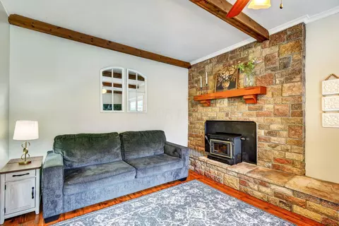 Living - 10440 Borror Rd, Orient, OH 43146 photo 3 of 5