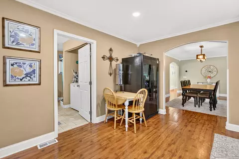 Entry Way - 10440 Borror Rd, Orient, OH 43146 photo 2 of 2