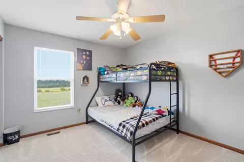Bedroom - 27611 Kime Holderman Rd, Circleville, OH 43113 photo 11 of 12