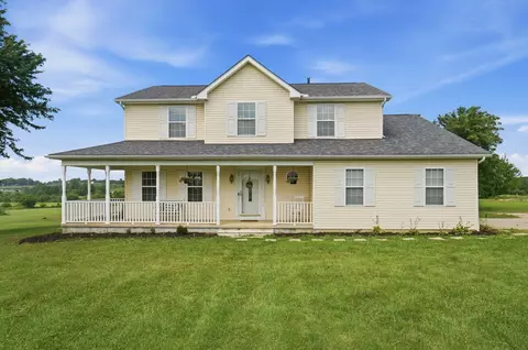 Exterior - 27611 Kime Holderman Rd, Circleville, OH 43113 photo 2 of 30