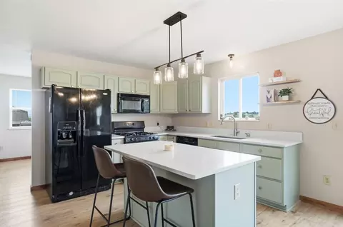 Kitchen - 27611 Kime Holderman Rd, Circleville, OH 43113 photo 1 of 9