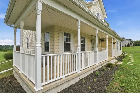 Exterior - 27611 Kime Holderman Rd, Circleville, OH 43113 photo 10 of 30