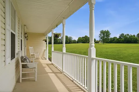 Exterior - 27611 Kime Holderman Rd, Circleville, OH 43113 photo 11 of 30