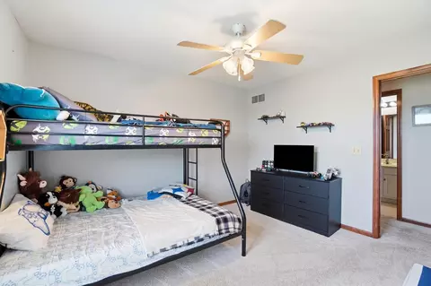 Bedroom - 27611 Kime Holderman Rd, Circleville, OH 43113 photo 12 of 12