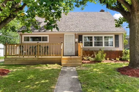 913 Weldon Ave, Columbus, OH 43224