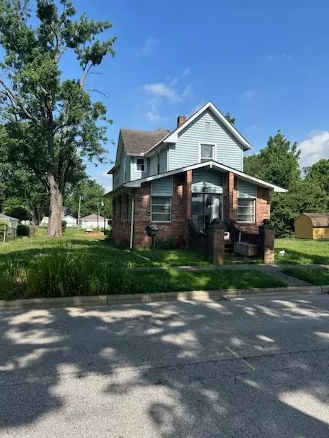 185 Walnut St, Groveport, OH 43125