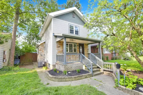 1277 Genessee Ave, Columbus, OH 43211