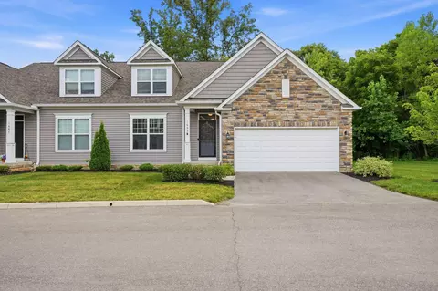 1693 Withers Grove Loop #B, Grove City, OH 43123