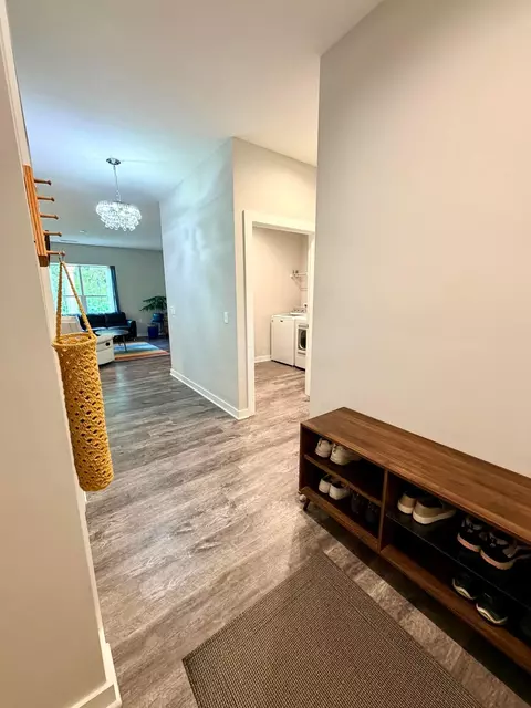 Entry Way - 225 Lenell Loop, Delaware, OH 43015 photo 3 of 3