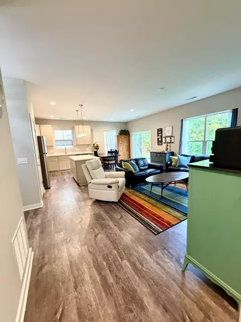 Entry Way - 225 Lenell Loop, Delaware, OH 43015 photo 1 of 3