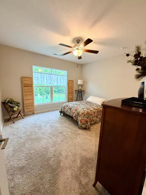 Bedroom - 225 Lenell Loop, Delaware, OH 43015 photo 1 of 3
