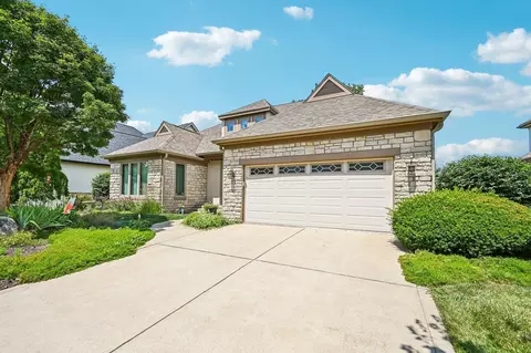 7294 Jefferson Meadows Dr, Blacklick, OH 43004
