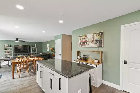 Kitchen - 5675 Stevens Dr, Orient, OH 43146 photo 4 of 5