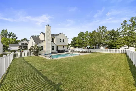 Exterior - 5675 Stevens Dr, Orient, OH 43146 photo 7 of 10