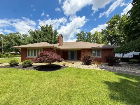 874 Elm St, Groveport, OH 43125