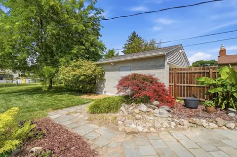 622 E Beaumont Rd, Columbus, OH 43214 photo 5