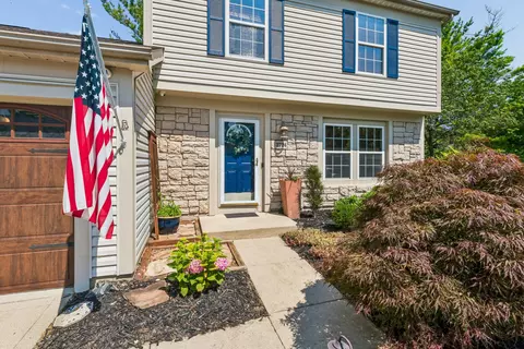 3724 Pleasantbrook Dr, Hilliard, OH 43026