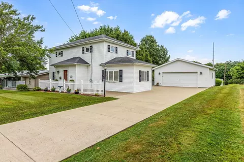113 Long St, New Lexington, OH 43764
