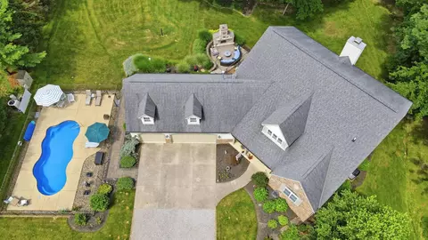 9966 Center Village Rd, Galena, OH 43021