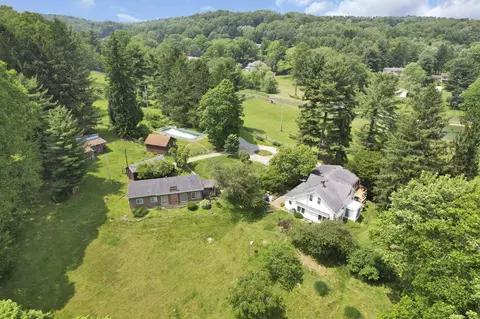 2083 Welsh Hills Rd NE, Granville, OH 43023