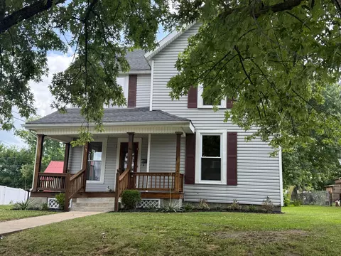 725 N North St, Washington Court House, OH 43160