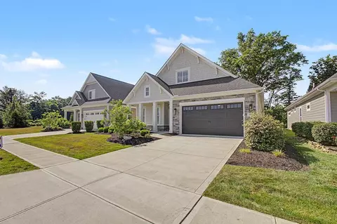 5561 Cove Haven St, Westerville, OH 43081